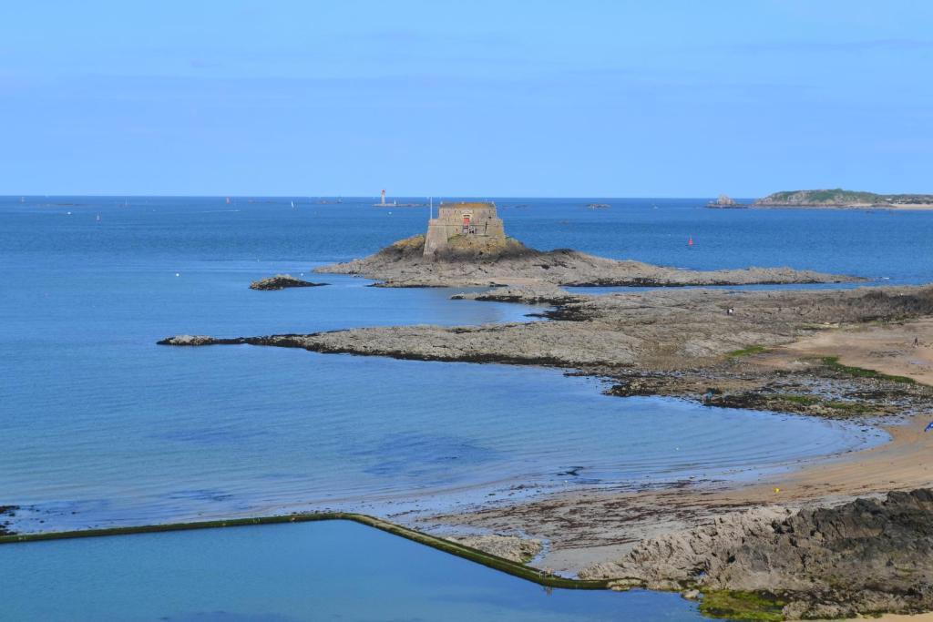 Hotel La Porte Saint Pierre-Logis Hotel Intra Muros ภายนอก รูปภาพ