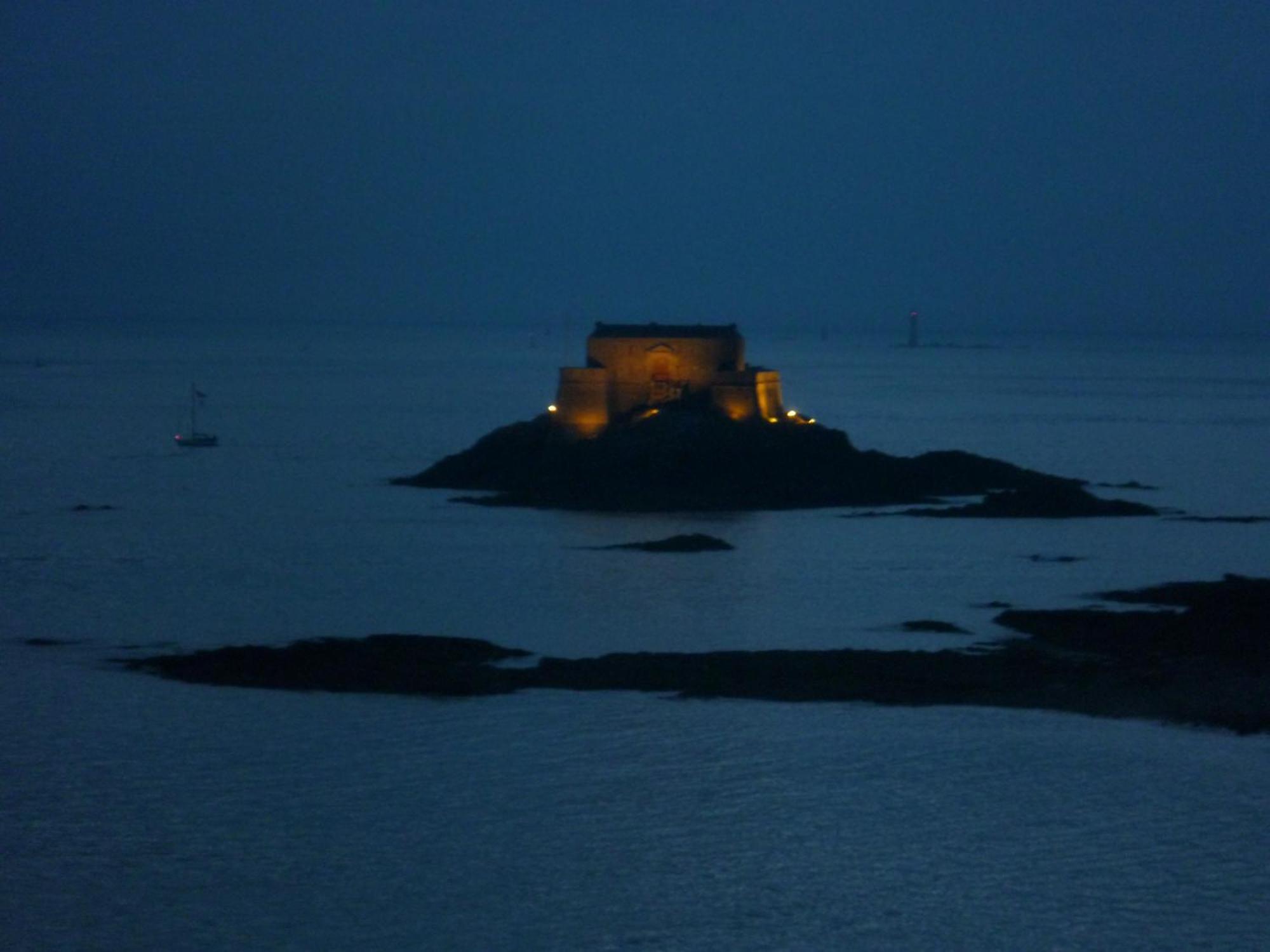 Hotel La Porte Saint Pierre-Logis Hotel Intra Muros ภายนอก รูปภาพ