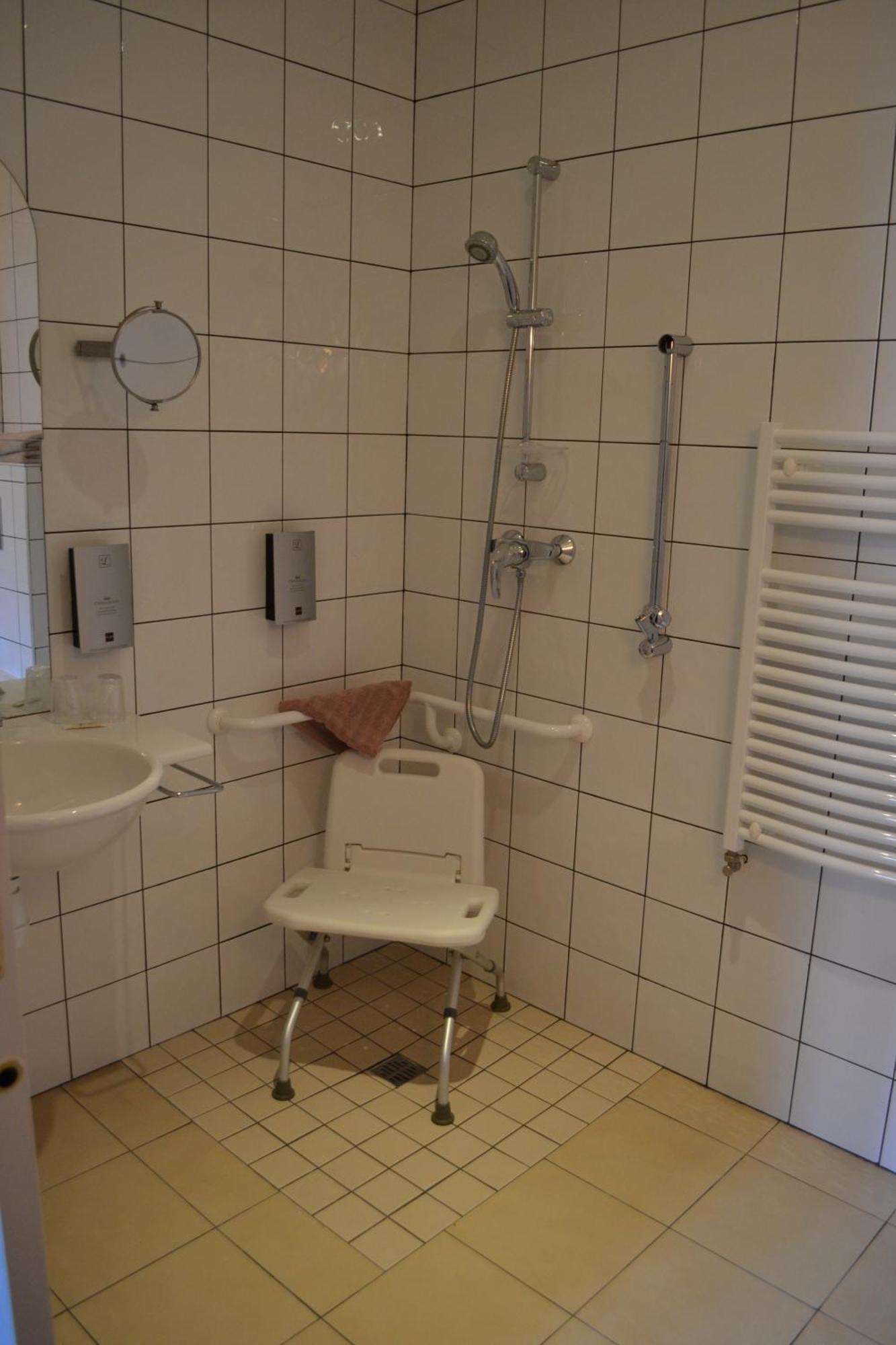 Hotel La Porte Saint Pierre-Logis Hotel Intra Muros ภายนอก รูปภาพ
