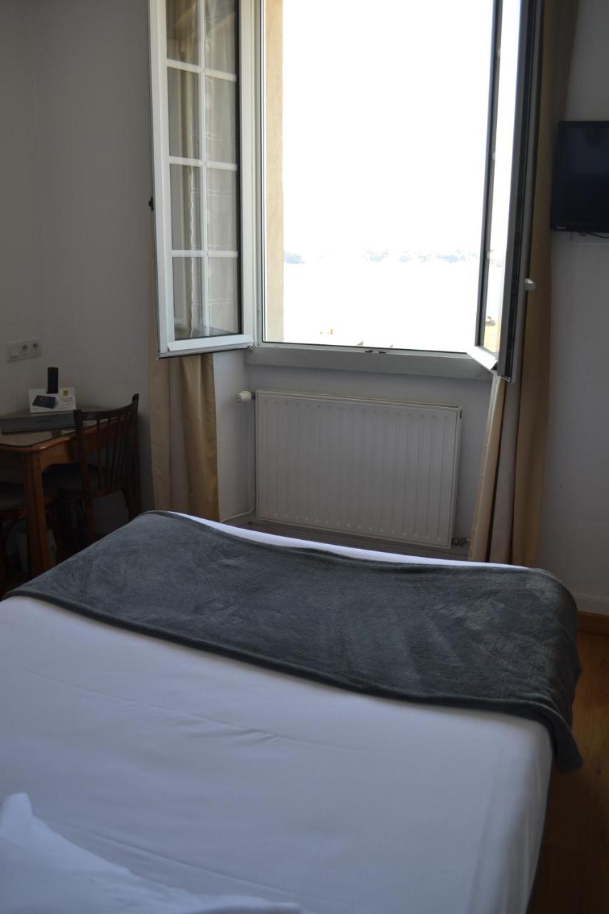 Hotel La Porte Saint Pierre-Logis Hotel Intra Muros ภายนอก รูปภาพ